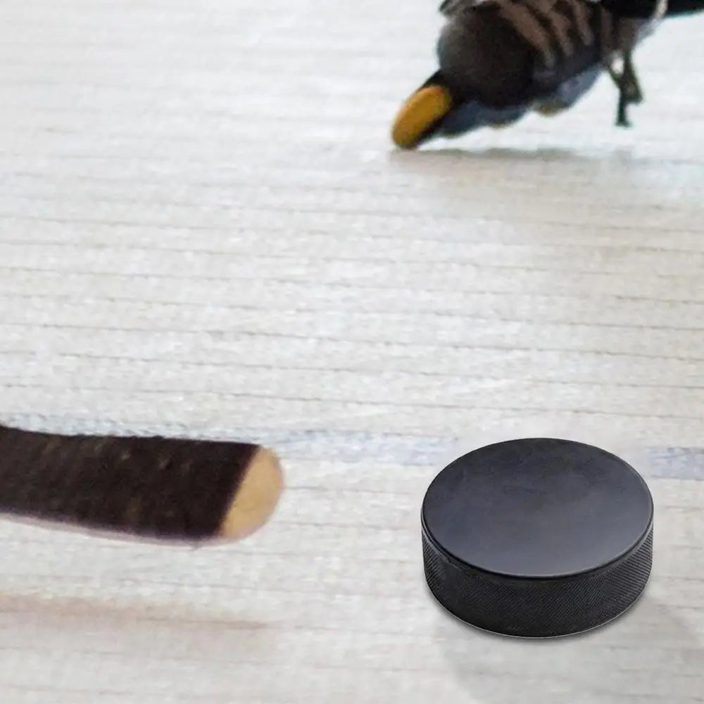 4 Pieces Standard Size Hockey Pucks Smooth Hockey Training Game Pucks Ice Hockey Supplies