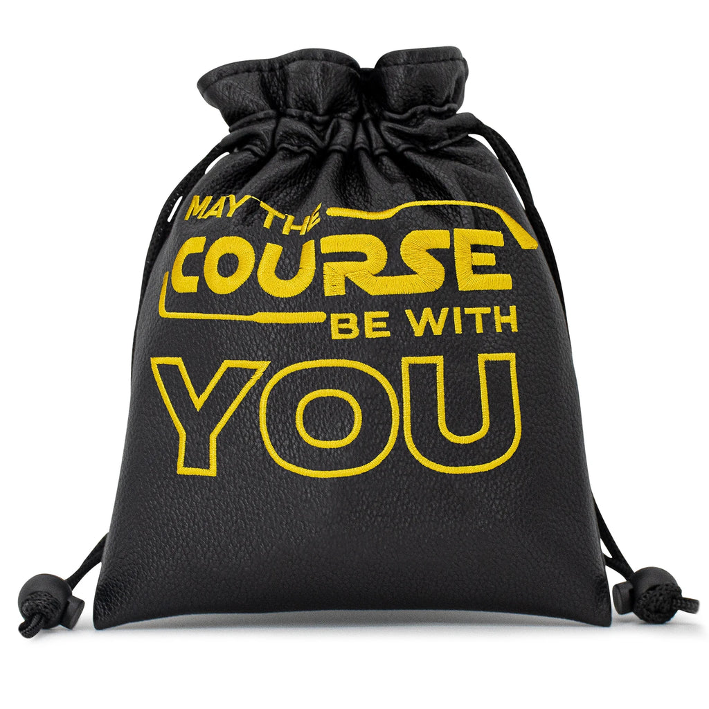 You golf valuable item bag, sealed with a drawstring. This portable packaging bag is very suitable for holding golf balls