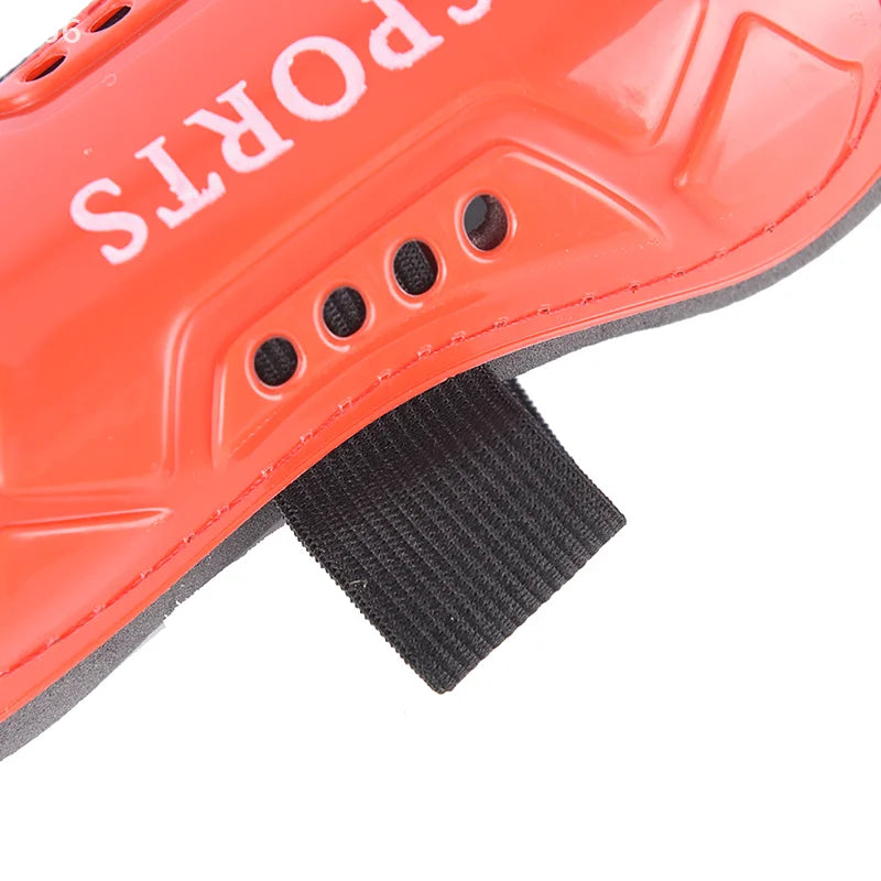 2 Pcs Hard Gear Shinguards Socks Inserts Professional Sports Knee Brace Soccer Football Shin Guards Pads Protective Leg Sleeves
